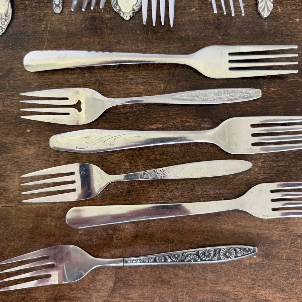 Vintage Oneida, Anneta, International Stainless Steel Flatware Fork Mixed Lot 29